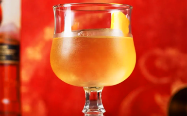 Mezcal cocktail “Guillotine”