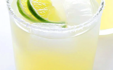 Mezcalcocktail “Mezcal Margarita”