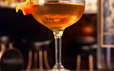 Mezcal cocktail Sforzando